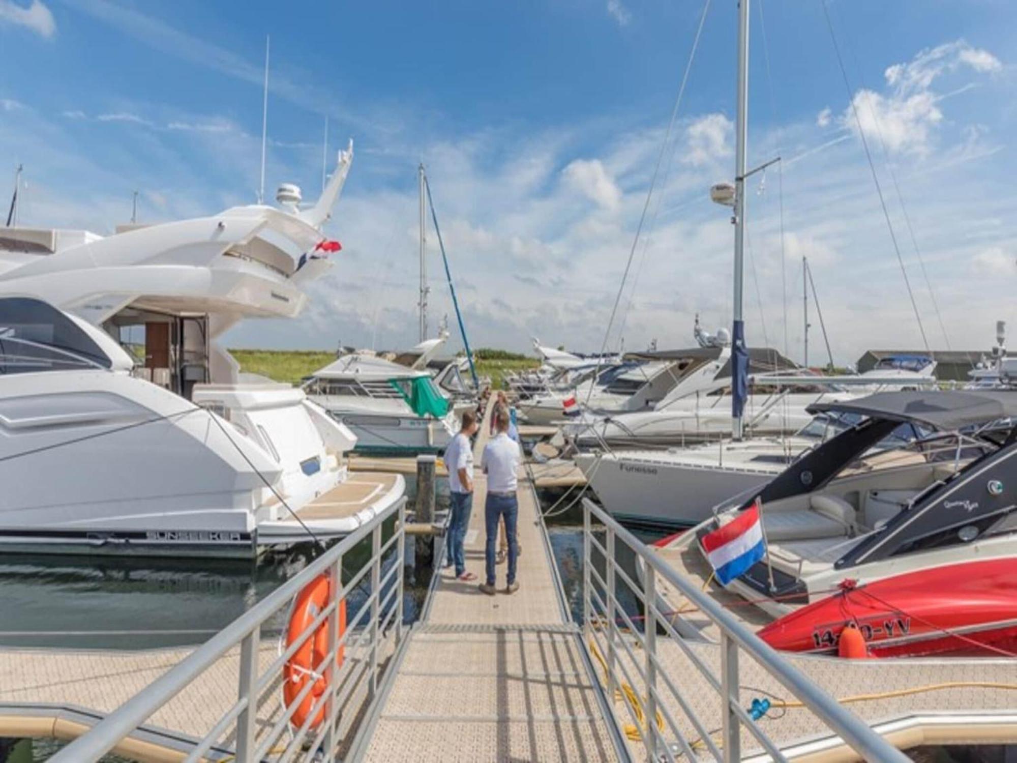 Luxury Apartment In R Sidence Marina Kamperland Pet Friendly Buitenkant foto